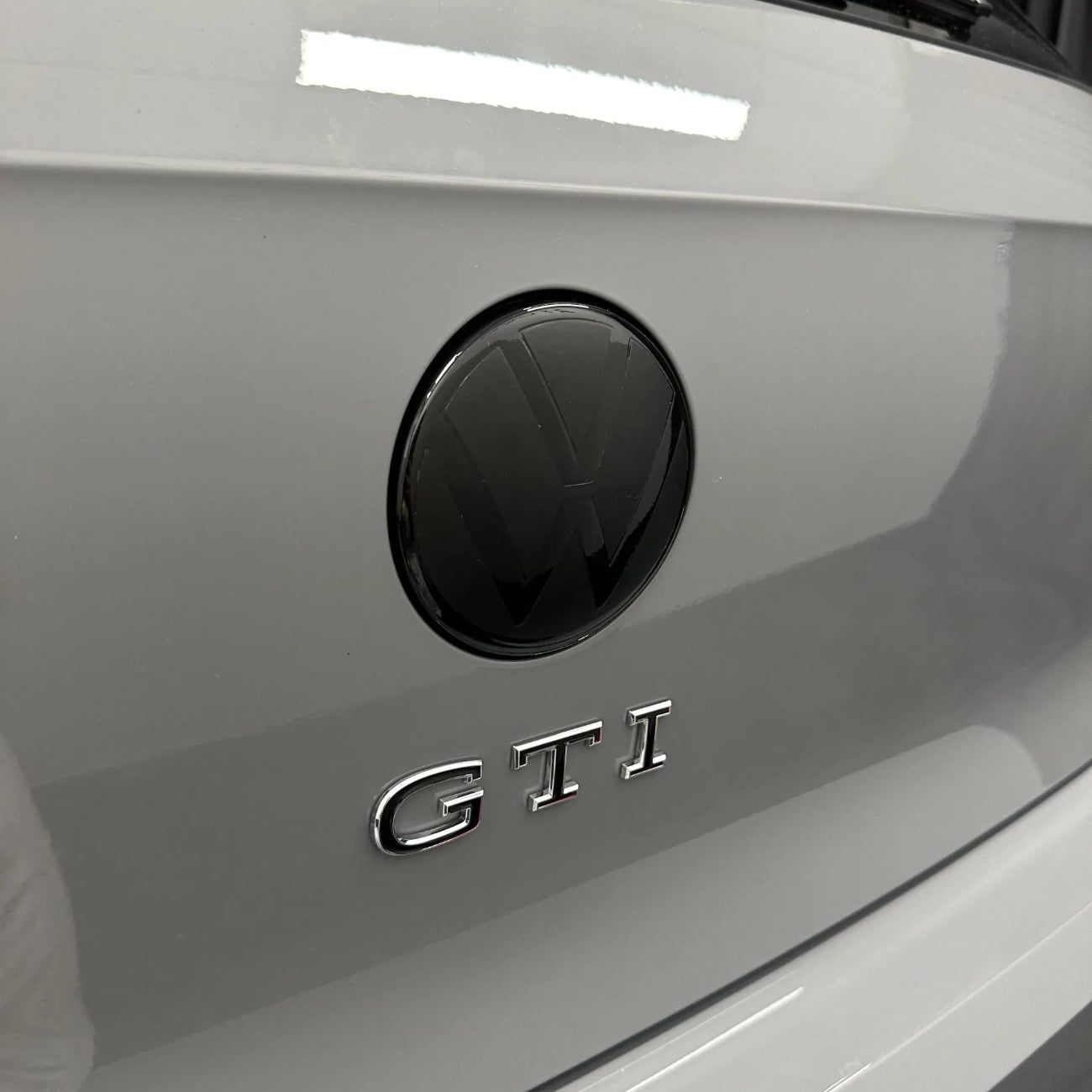 Black VW Emblem Cover Front/Rear for Golf MK8 MK8.5